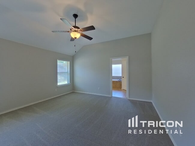 Building Photo - 4206 Sapphire Ln