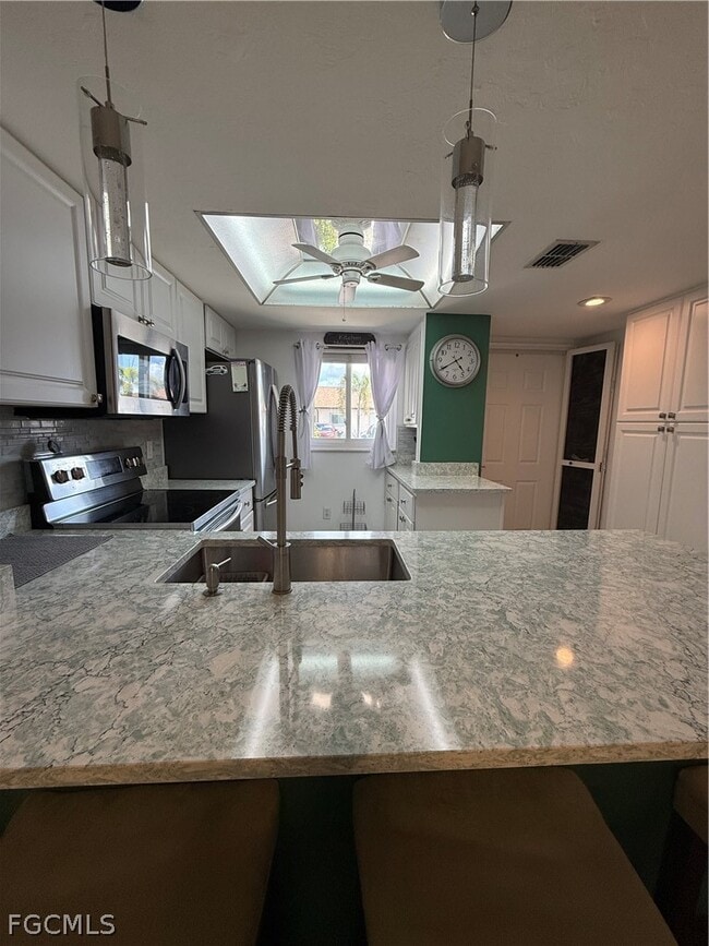 Building Photo - 25275 Rampart Blvd