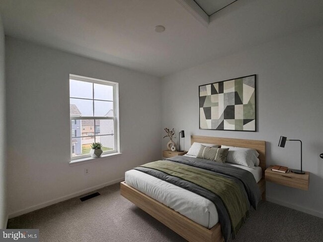 Building Photo - 453 Husky Trl