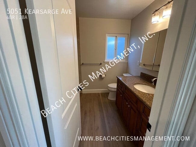 Building Photo - 5051 Kearsarge Ave