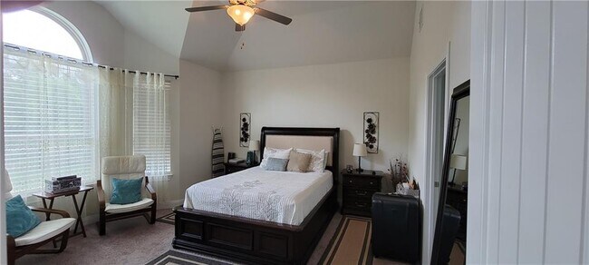 Building Photo - 2268 Hat Bender Lp