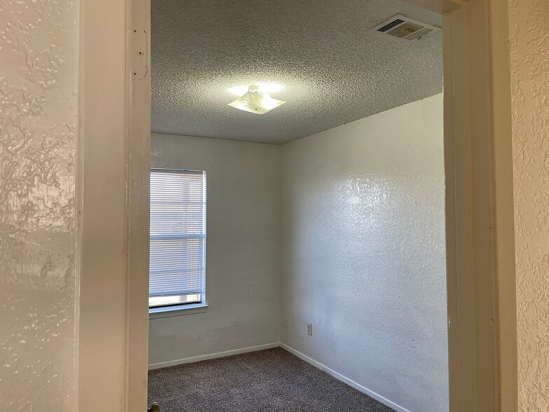 Bedroom 1 - 8335 Clifford St