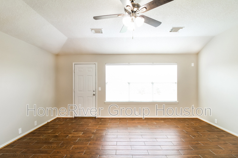 Building Photo - 14954 Sugar Sweet Dr