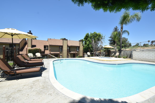 Primary Photo - Tangerine Cove Village