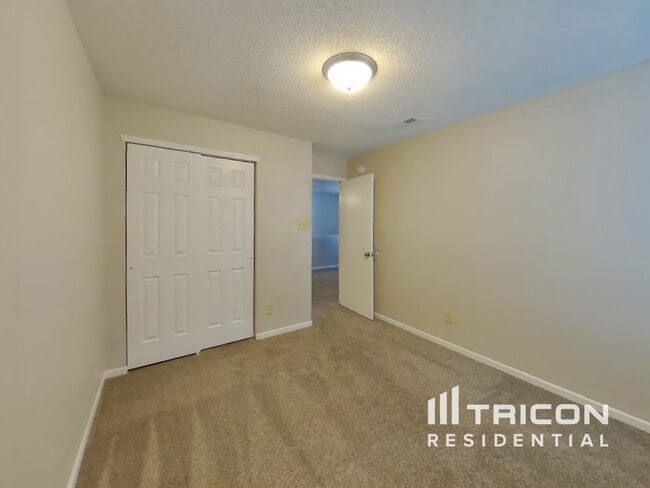 Building Photo - 6545 Black Antler Dr