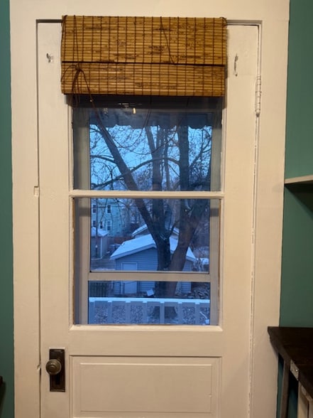 Building Photo - 547a E Dover St