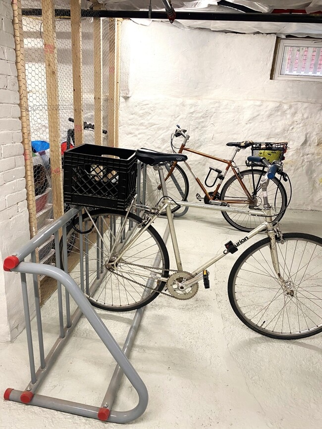 Building Photo - 31 Green St