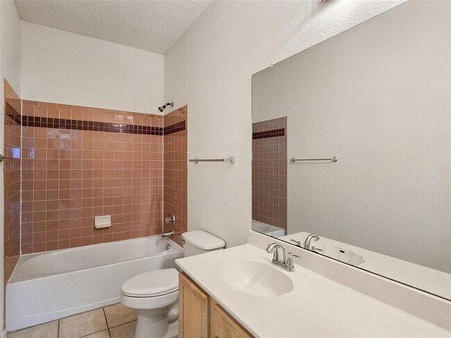 Building Photo - 8321 Cambria Dr