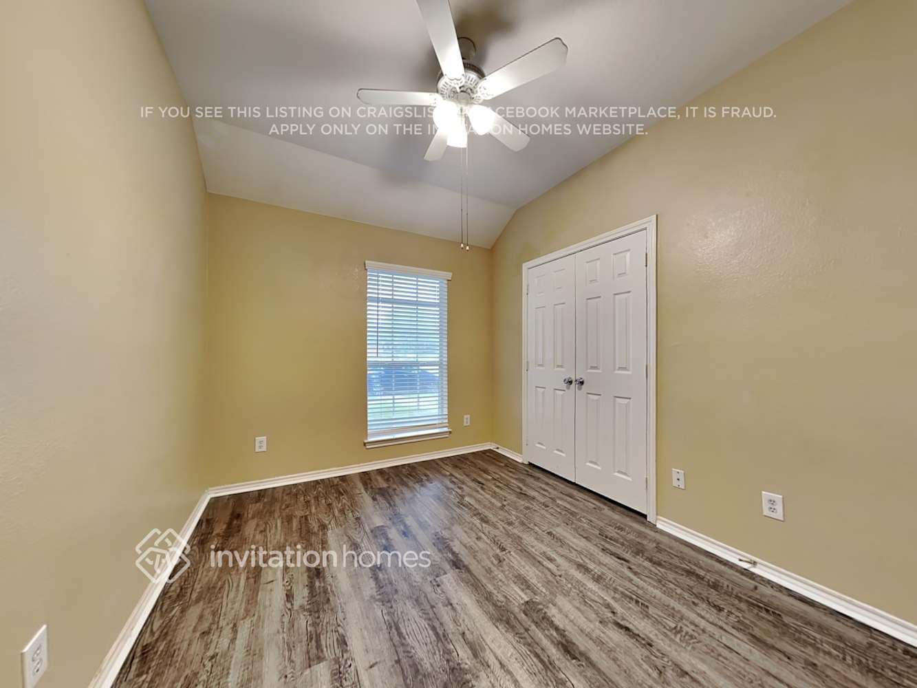 Building Photo - 2800 St Martin Dr