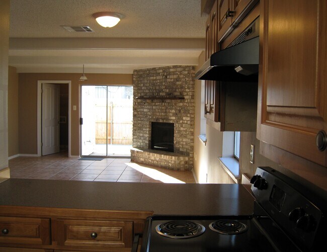 Primary Photo - 59 Carriage Ln