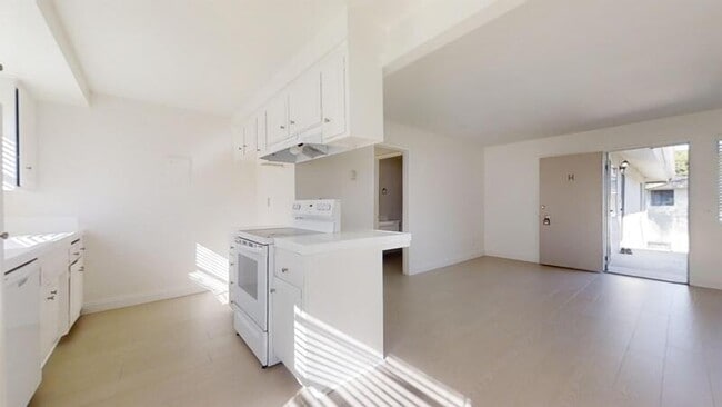 Building Photo - 1306 Amethyst St