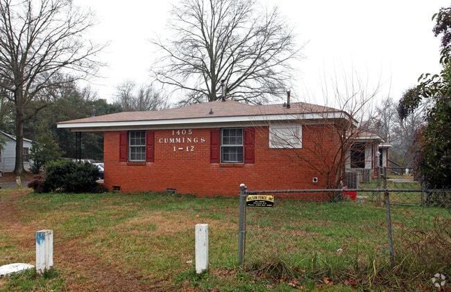 Building Photo - Cummings Avenue Apartments