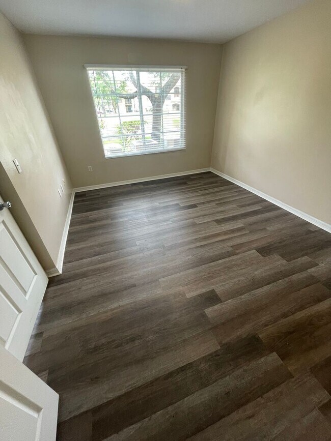 Building Photo - 4200 San Marino Blvd