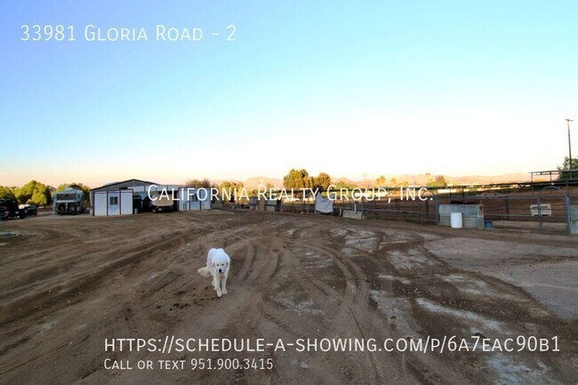 Building Photo - 33981 Gloria Rd