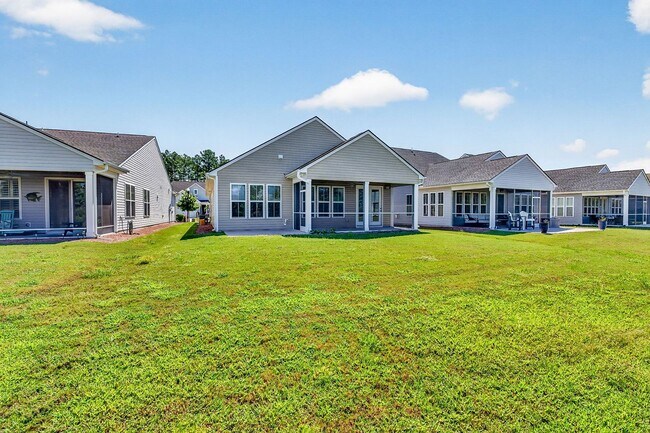 Building Photo - 344 Seaside Trail