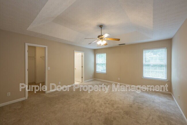 Building Photo - 304 Meadow Point