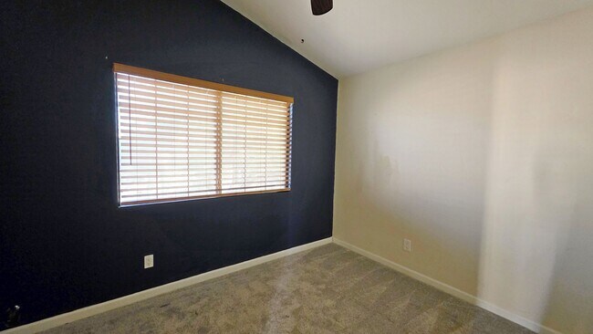 Building Photo - Ahwatukee Home with Backyard OASIS!