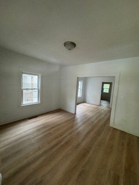 Building Photo - 770 E Station St