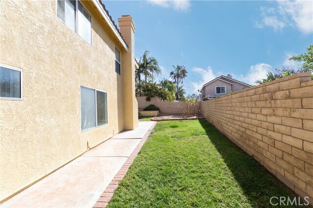 Building Photo - 21219 Lands End