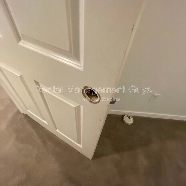 Building Photo - 2021 3rd Ave S