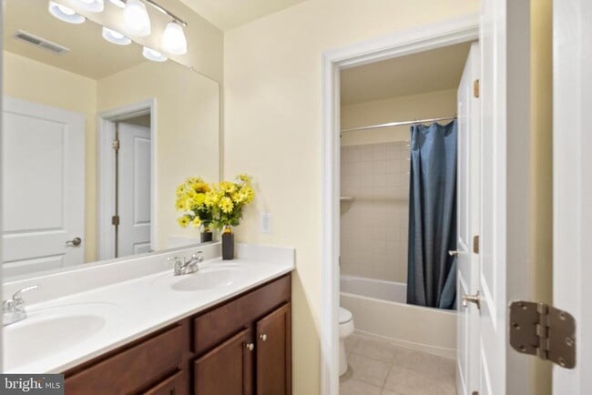 Building Photo - 24839 Somerby Dr
