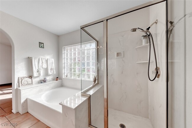 Building Photo - 6405 Break Point Ave