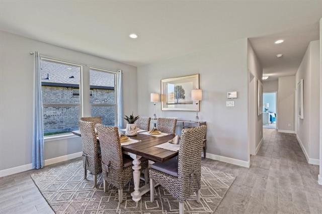 Building Photo - 236 Frenchpark Dr