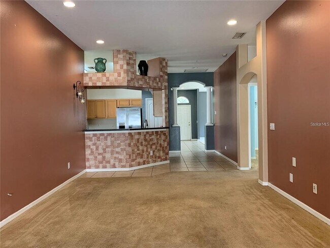 Building Photo - 4211 Hartford Lake Dr