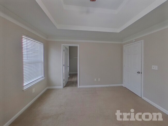 Building Photo - 7192 Tanger Blvd