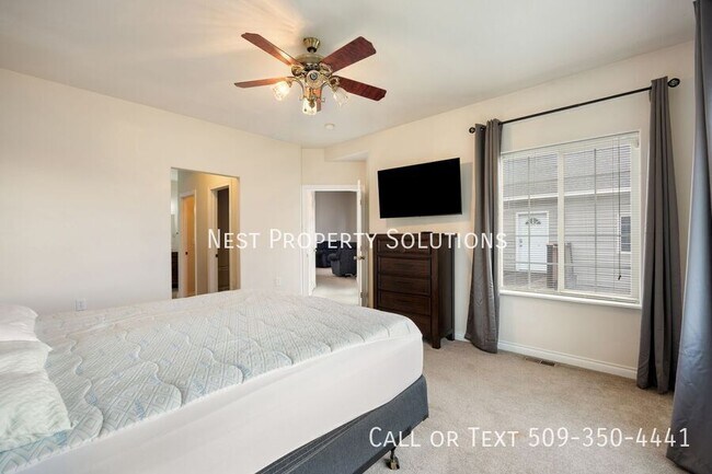 Building Photo - 12049 Baseline Rd E