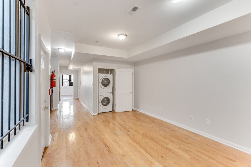 Building Photo - 1816 Cecil B. Moore Ave