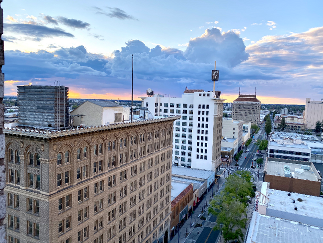 Building Photo - 1060 Fulton St