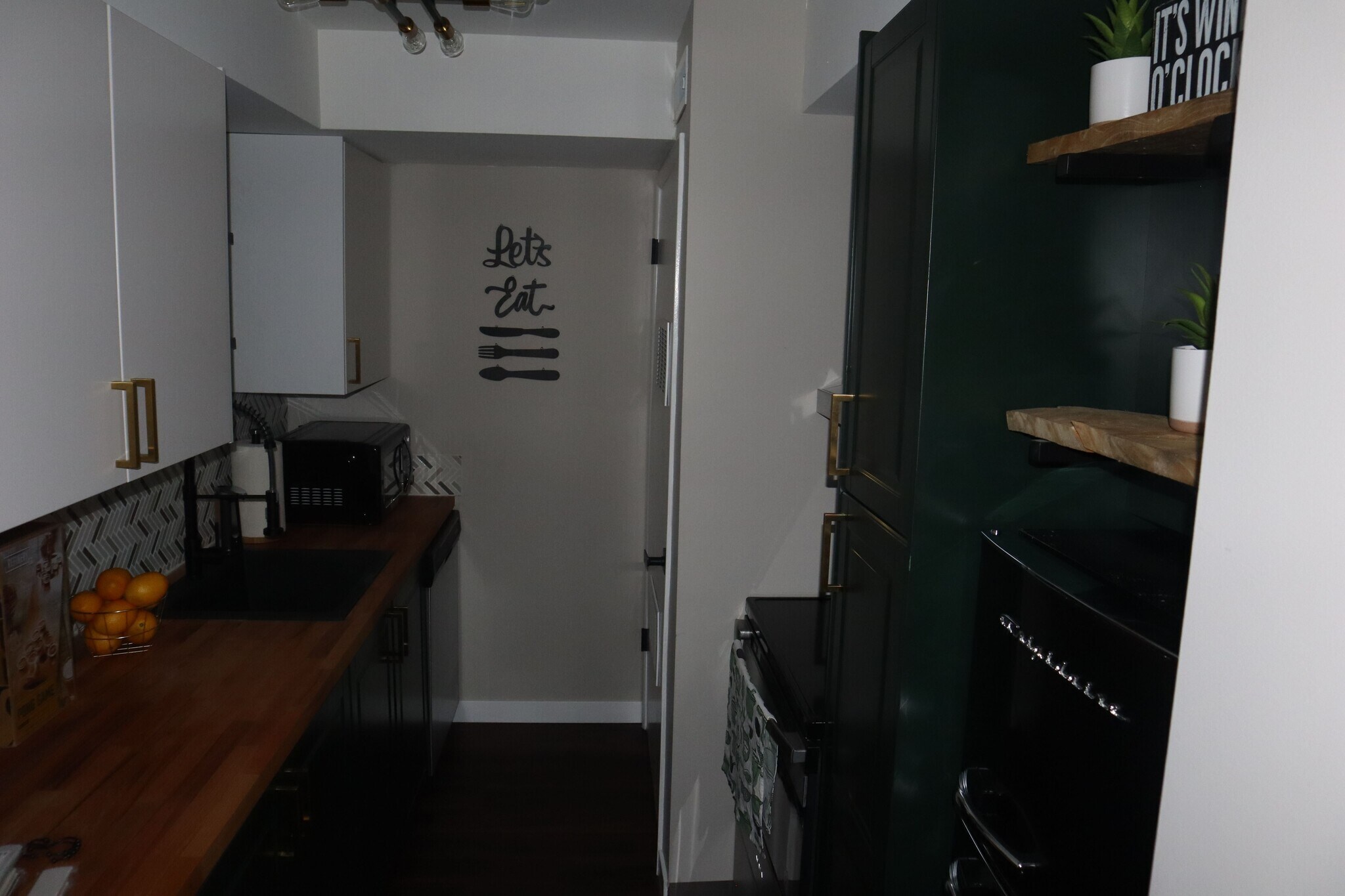 Building Photo - 438 N Center St