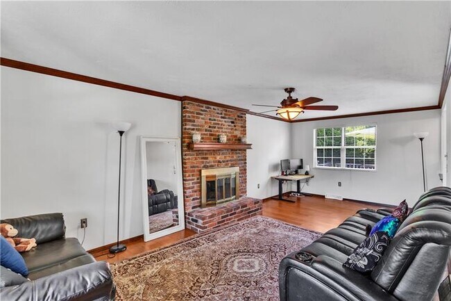 Building Photo - 10191 Sudberry Dr