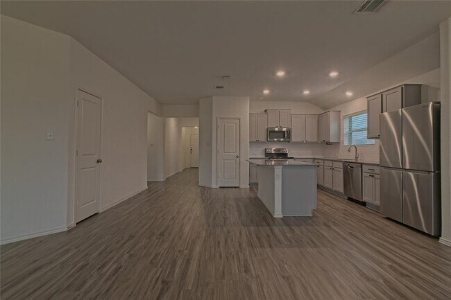 Building Photo - 108 Pumpkin Dr