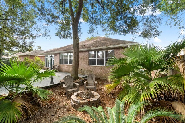 Building Photo - 8432 Millstream Dr