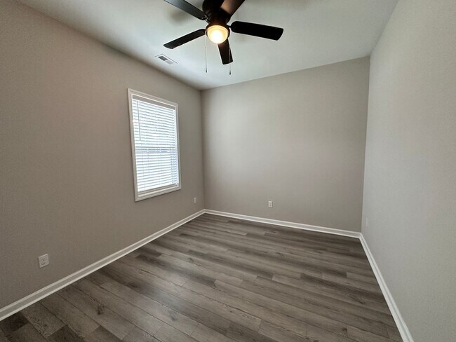 Building Photo - Exclusively Offered By Muse Realty, LLC