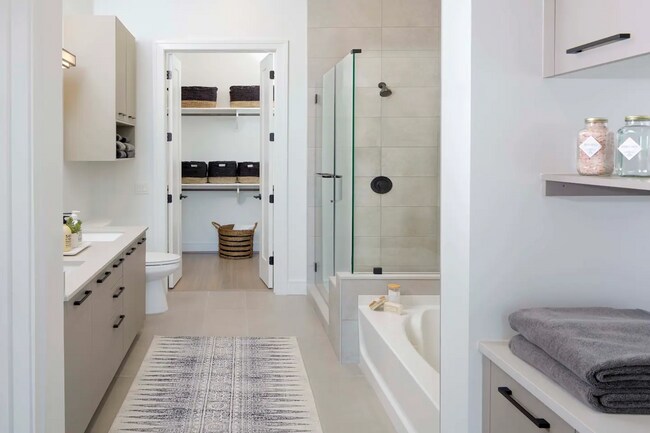 Building Photo - Downtown Studio with Rooftop Pool — Now $1,429