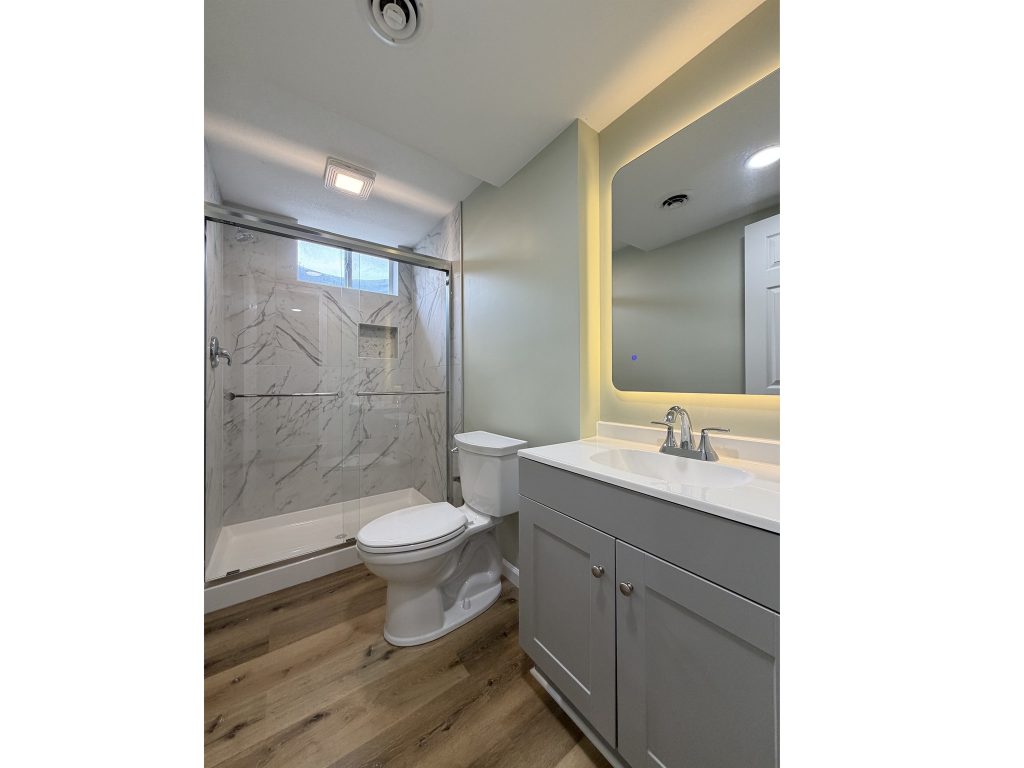 Building Photo - 13885 W 153rd Ter