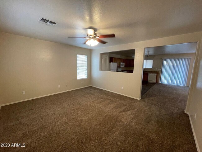 Building Photo - 44777 Balboa Dr