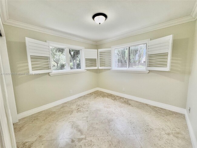 Building Photo - 14450 SW 24th St
