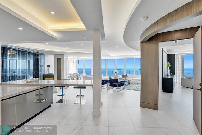 Building Photo - 701 N Fort Lauderdale Beach Blvd