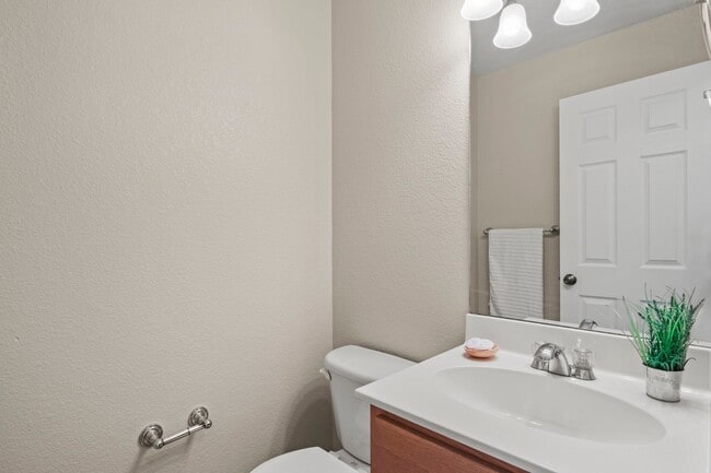 Building Photo - 4109 Sunny Vista Heights