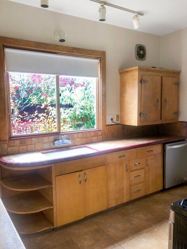 Building Photo - Historic North Slope Charm with Sweeping Sound Views — 4BR/1.5BA