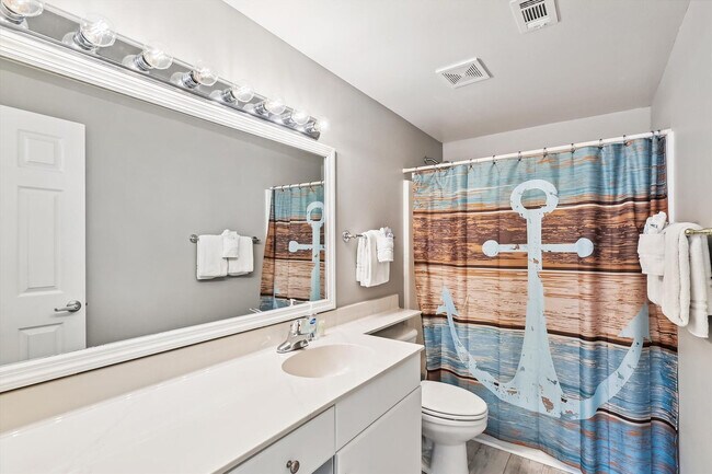 Building Photo - 104 Gulfside Ct