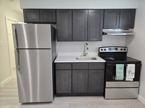Building Photo - Keystone Manor Apartments