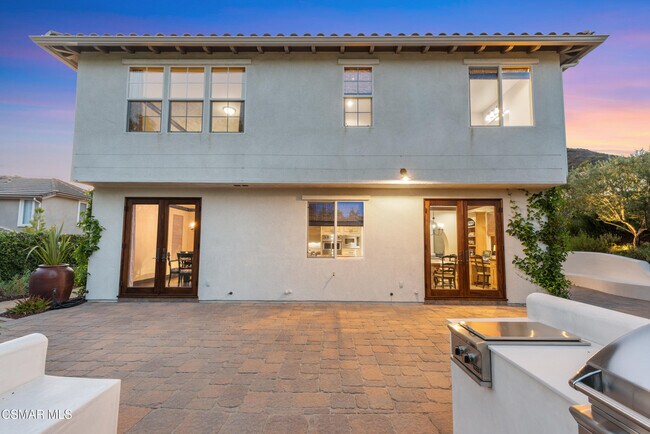 Building Photo - 4372 Via Juanita