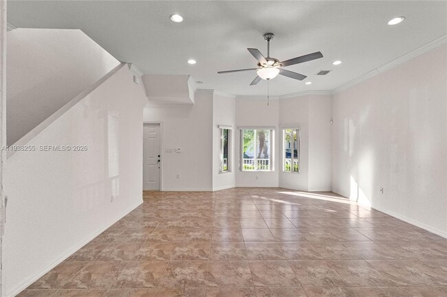 Building Photo - 2332 SE 16th Pl