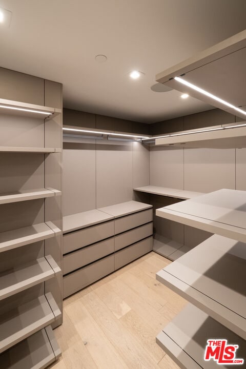 Building Photo - 627 Sunset Ave