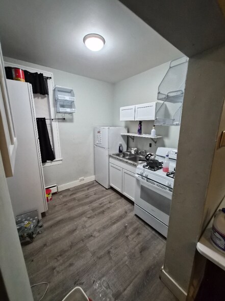 Building Photo - 540 Niagara St